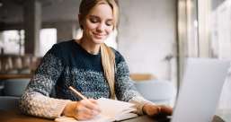 دسته بندی phrasal verb ها به افعال پر تکرار یا افعال بلا-استفاده