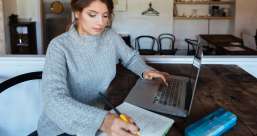دسته بندی phrasal verb ها به افعال پر تکرار یا افعال بلا-استفاده