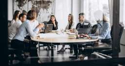دسته بندی phrasal verb ها به افعال پر تکرار یا افعال بلا-استفاده